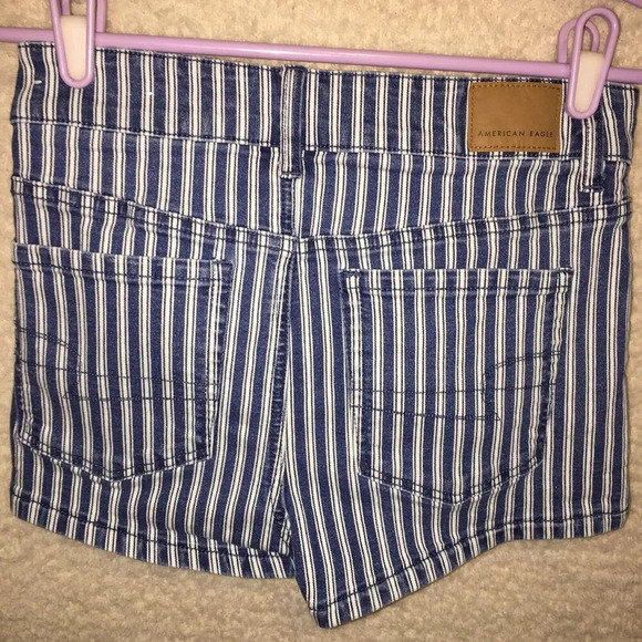 American Eagle Ne(x)t Level Hi-Rise Shortie Denim Shorts Stretch Size 2. - Picture 4 of 14